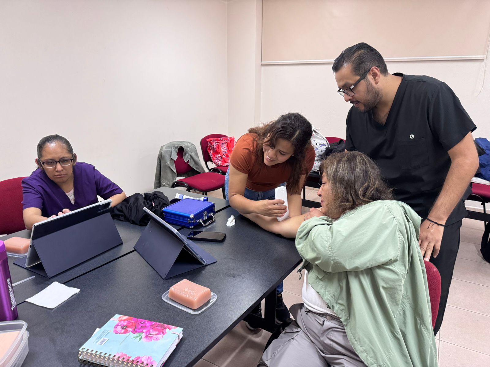 DIPLOMADO 4a GENERACIÓN  "COMPETENCIAS AVANZADAS EN TERAPIA DE INFUSION Y ACCESOS VASCULARES"